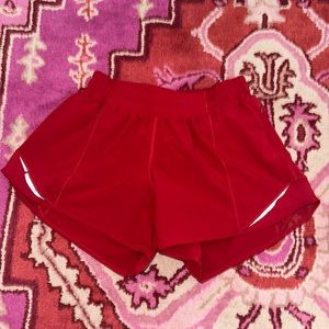 Lululemon Hotty Hot 4 in.